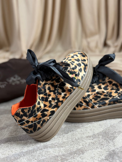 Lua Sneaker