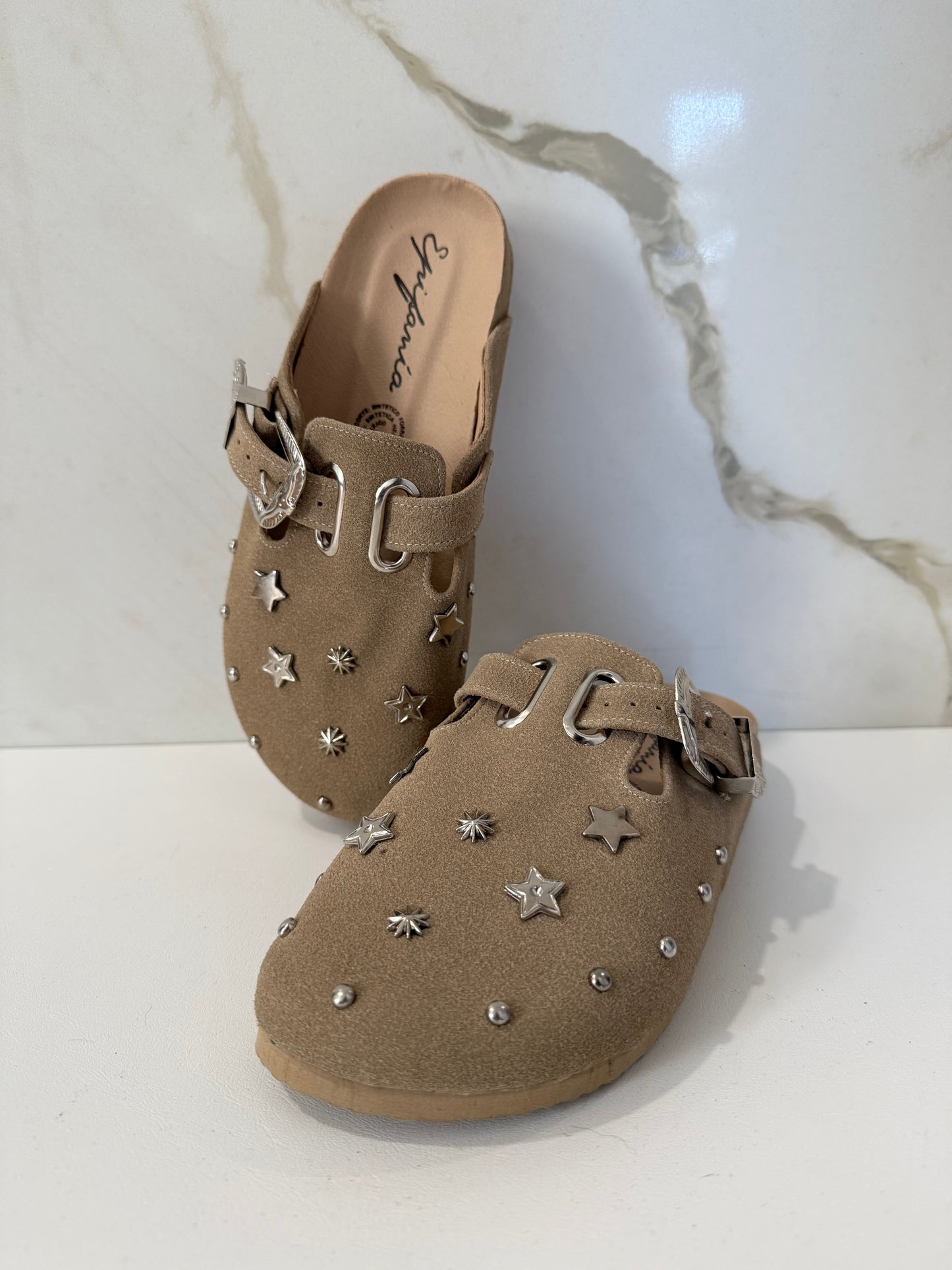 Estrella Clogs